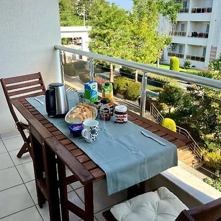 Apartment Lovely 2-bed In - Ilica *